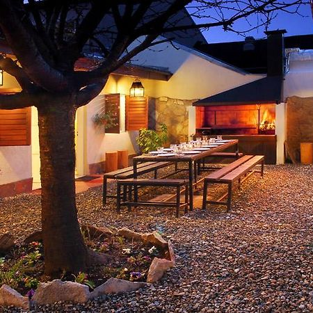 Hostel Los Troncos Сан-Карлос-де-Барілоче Екстер'єр фото