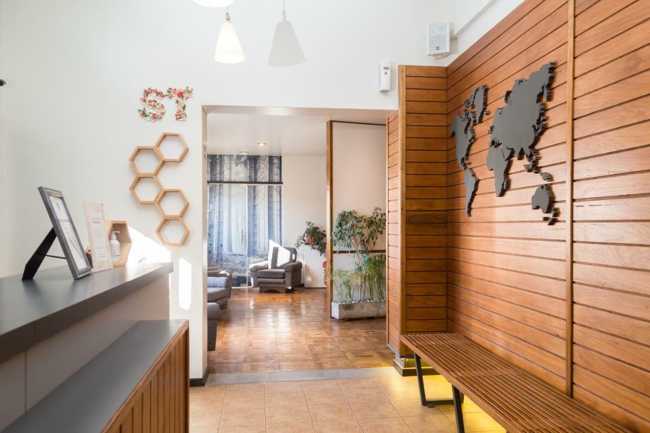 Hostel Los Troncos Сан-Карлос-де-Барілоче Екстер'єр фото