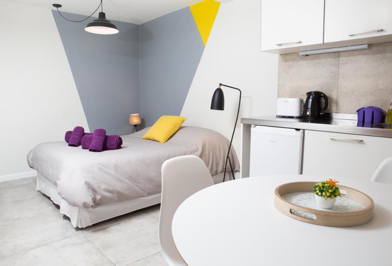 Hostel Los Troncos Сан-Карлос-де-Барілоче Екстер'єр фото